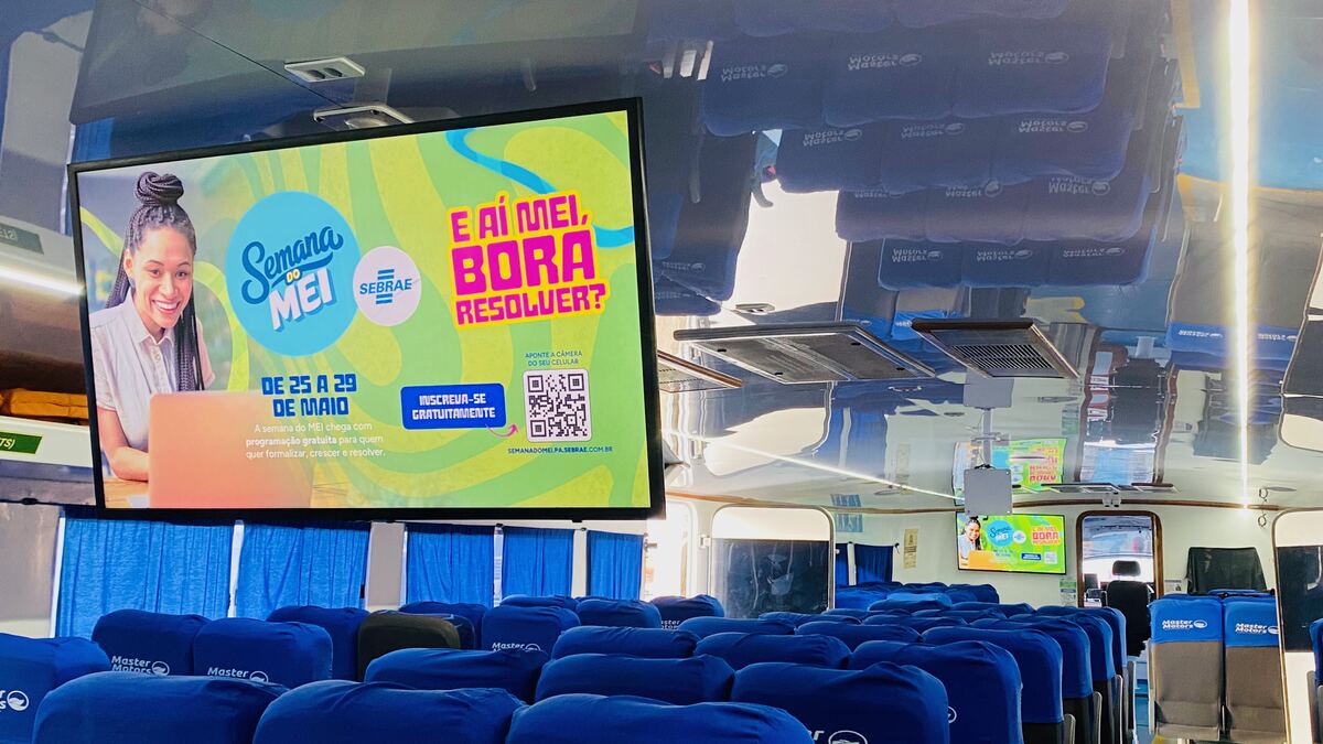 Tela exibindo campanha Semana do MEI do Sebrae dentro da embarcação